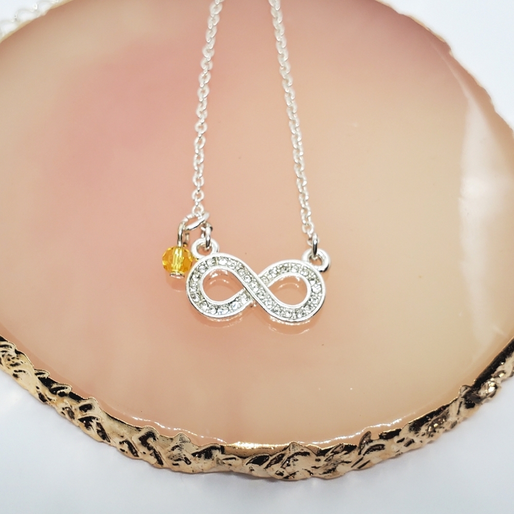 Avon Symbolic Charm Necklace - Infinity